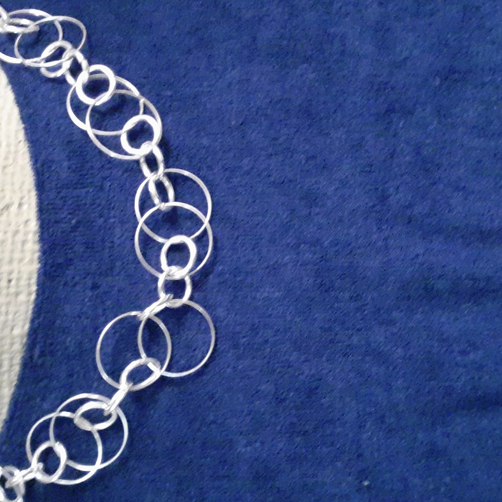 Silvertone 17" necklace $14